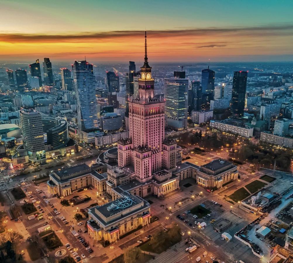 Gold 2 King Size Bed, Metro X2 Free Wifi, 50'Tv Netflix, Hbo, Appletv+ Apartment Warsawa Bagian luar foto
